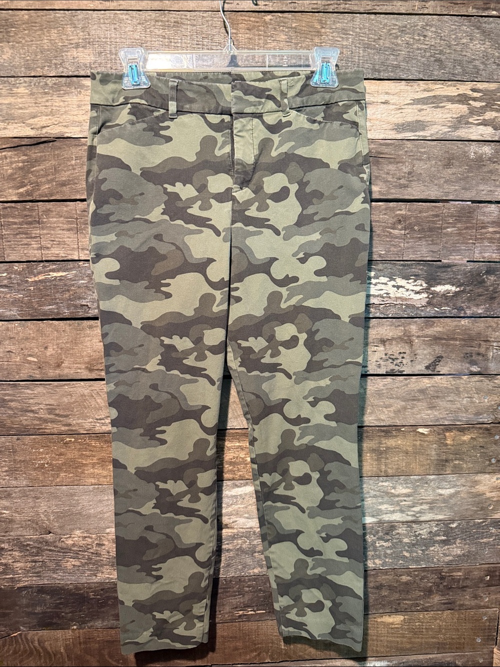 💰BOGO FREE Old Navy The Pixie High Rise Camouflage Stretch Jeans